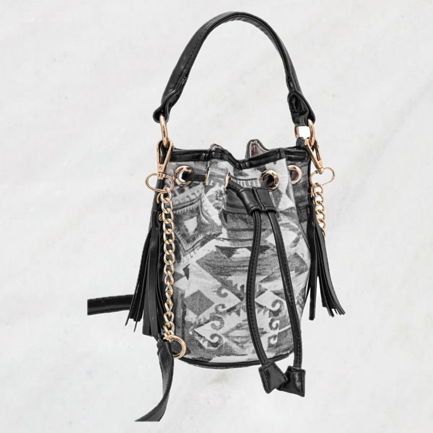 BLACK VINTAGE MINI BUCKET BAG